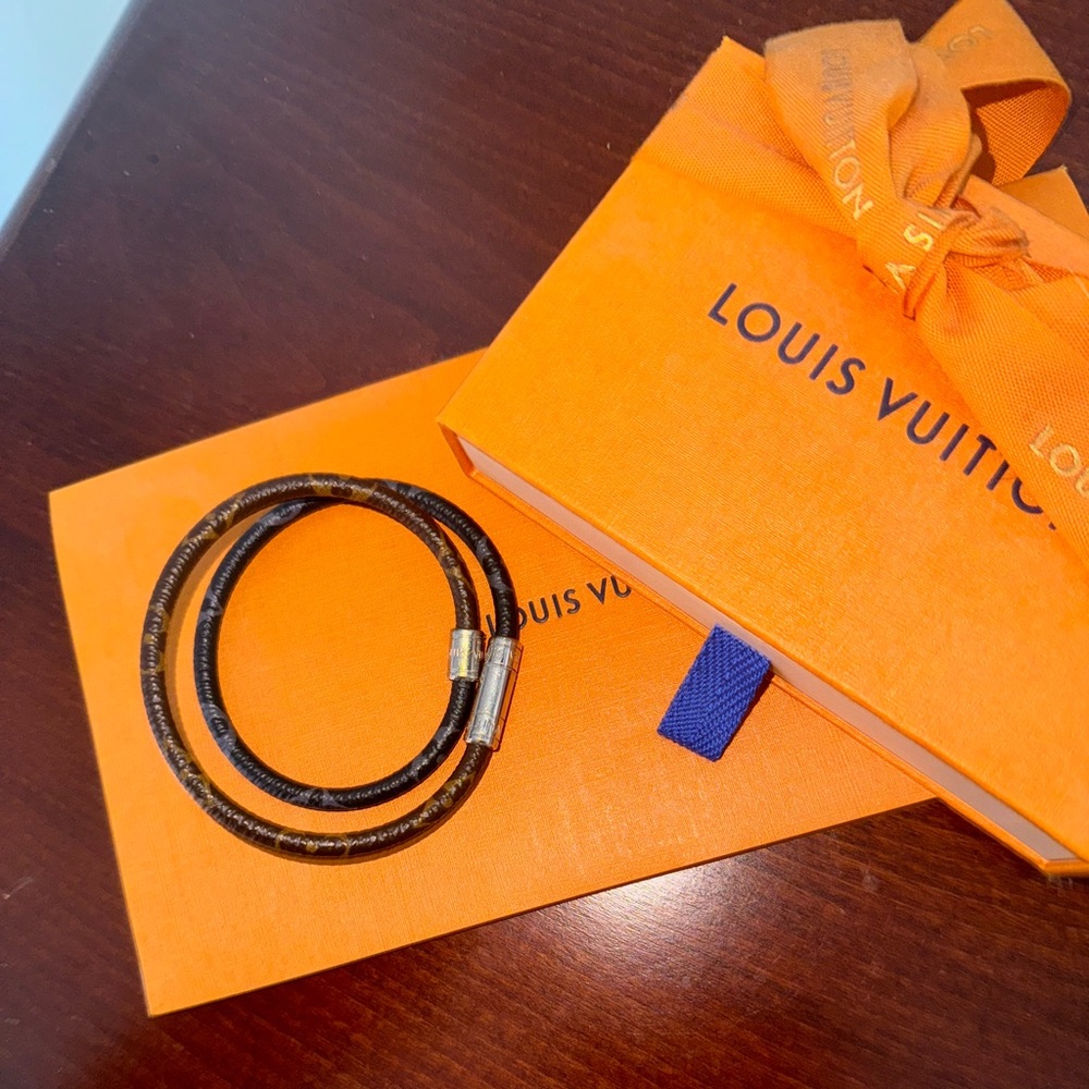 Louis V Double Bracelet